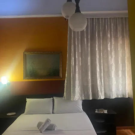 Rex Hotel